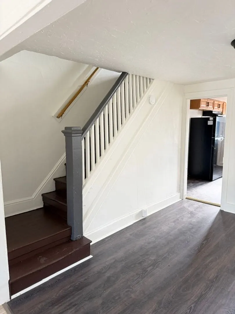3-Bedroom, 1-Bath Townhouse for Rent — Photo 4