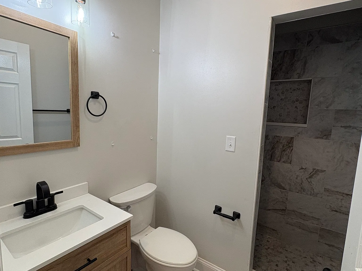 2 bed, 600 sqft, $1,500 — Photo 4