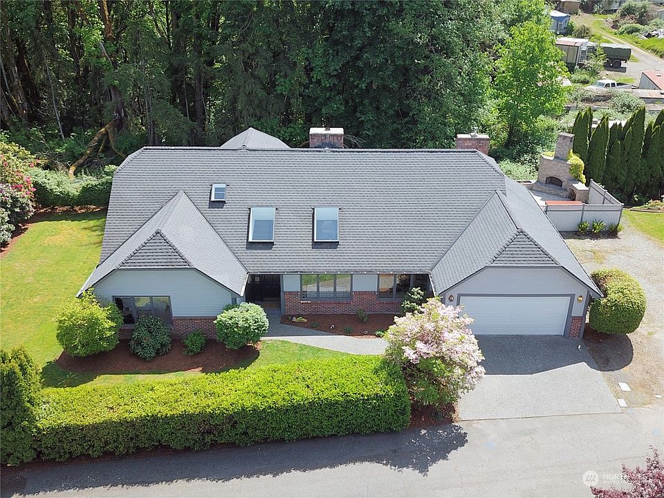 1st image of 13251 NE 110th Court
