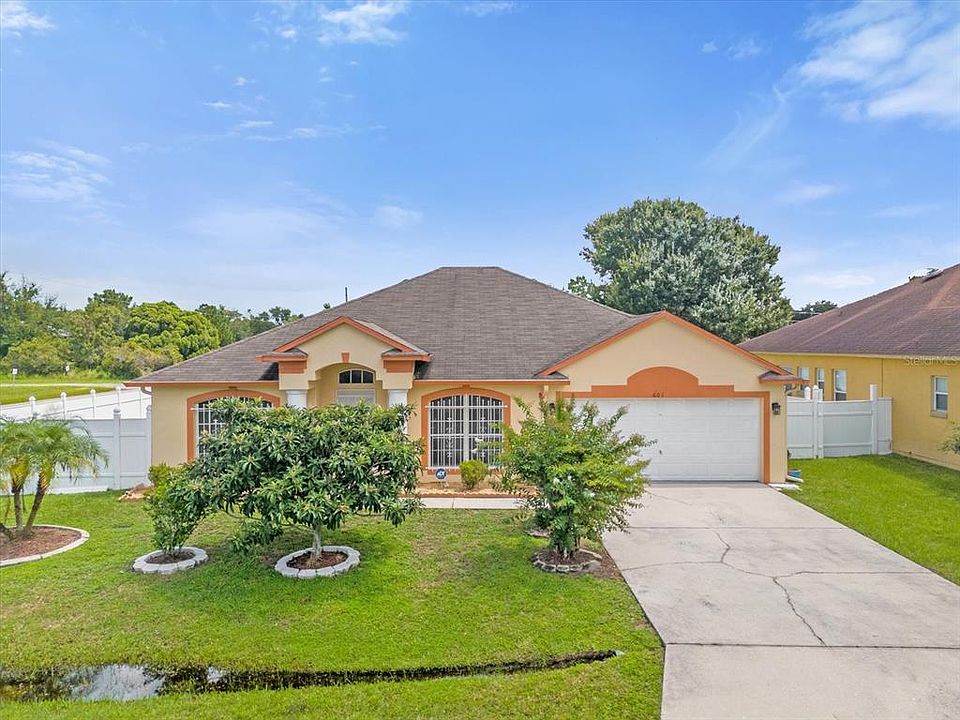 1st image of 601 Mercado Ct