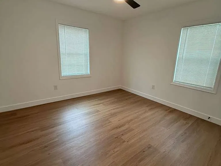 133 Pomeroy Ave — Photo 7