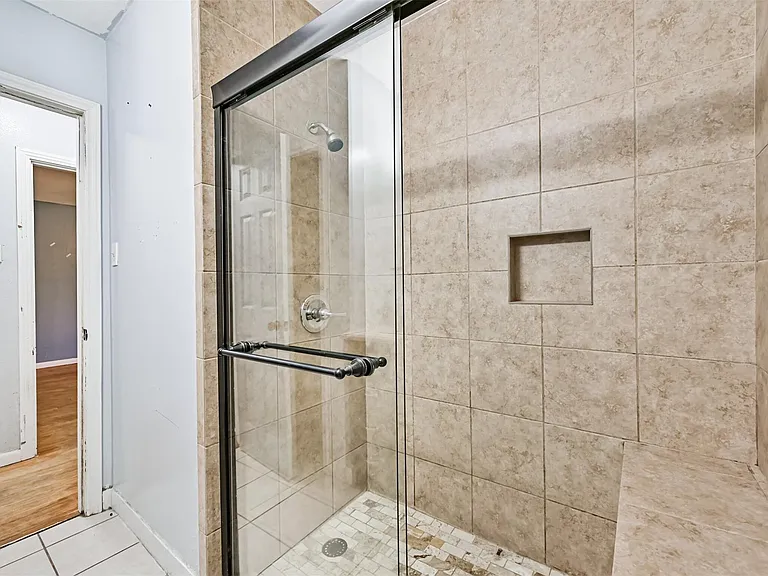 1007 Plum St — Photo 10