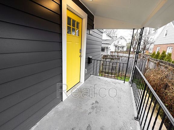 2nd image of 341 1/2 E Markison Ave