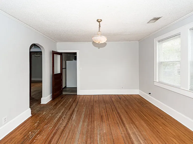 249 Woodland Shores Rd — Photo 5