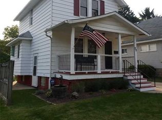 20 Oakwood Ave, Bedford, OH