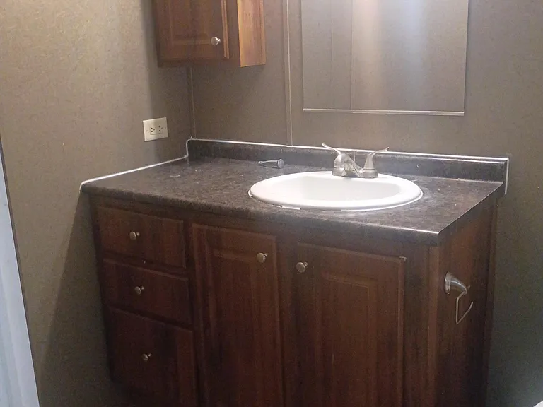 2222 E 8th St #16 — Photo 23