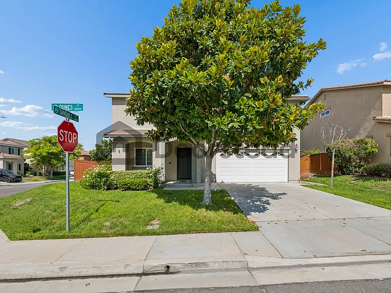 42075 Dunes Ct — Photo 3