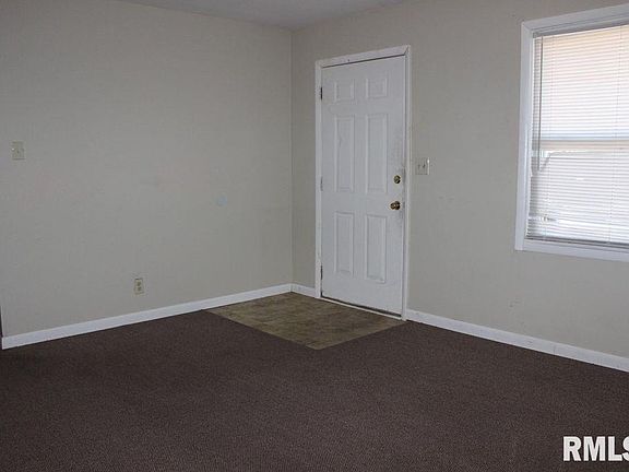 4th image of 611 W Owens St