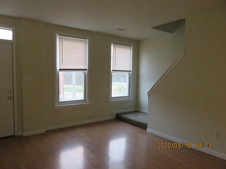 2313 Lynch St #2313 — Photo 3