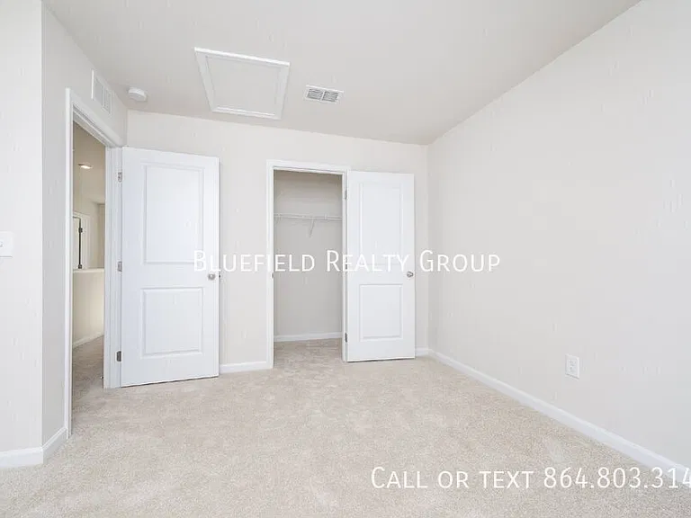 886 Cranbrook Dr — Photo 12