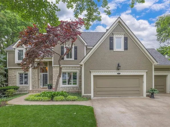 4189 W 131st Pl, Leawood, KS 66209