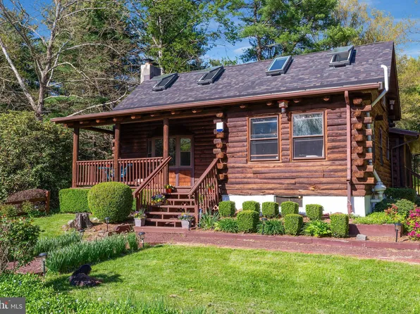 1120 Smithville Rd, Mount Holly, NJ 08060