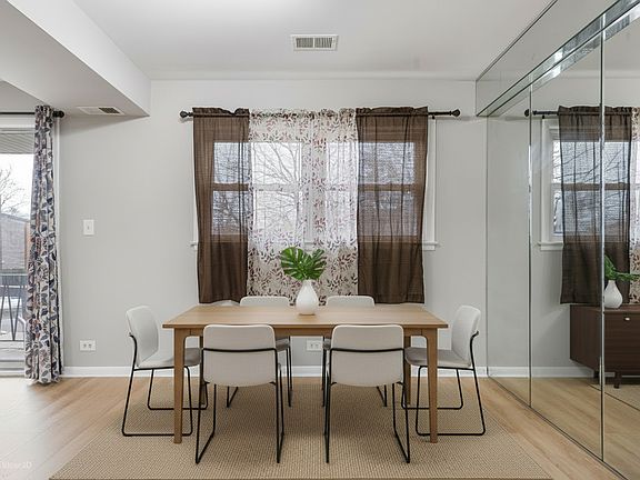 4th image of 5200 Galitz St APT 206