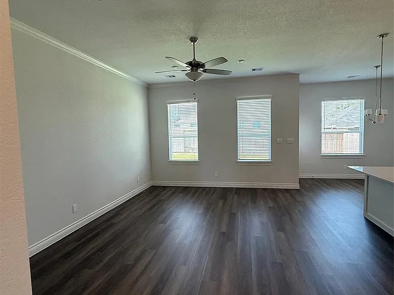 11910 Wisteria Meadows Dr — Photo 13