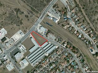 Lone Shadow Trl, Universal city, TX 78109