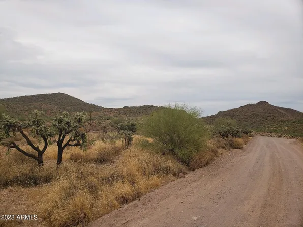 00102 N Elephant Butte Road #-, Queen Valley, AZ 85118