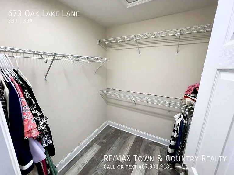 673 Oak Lake Ln — Photo 22