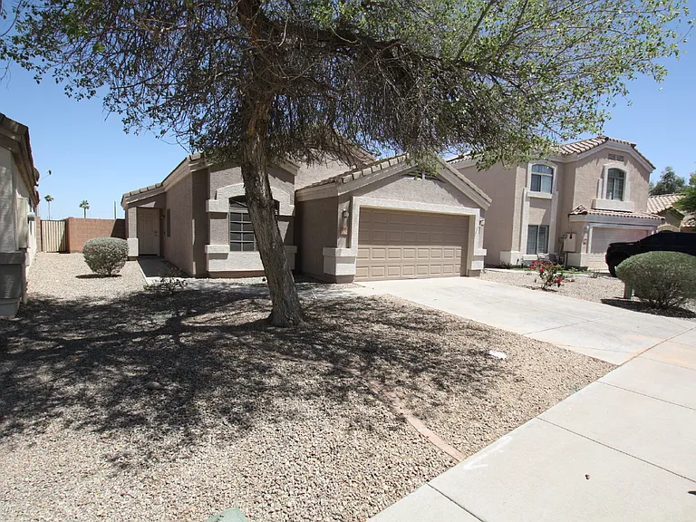 12437 W Via Camille — Photo 2
