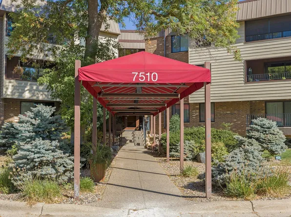 7510 Cahill Rd APT 317B, Edina, MN 55439