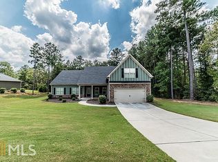 2839 Shadowstone Way, Winder, GA 30680