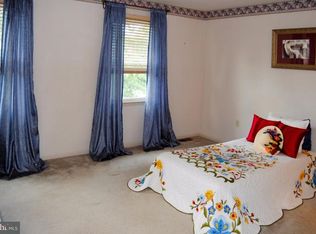 2002 Clover Mill Rd, Quakertown, PA 18951