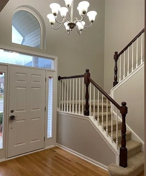 2904 Aberdeen Dr — Photo 2