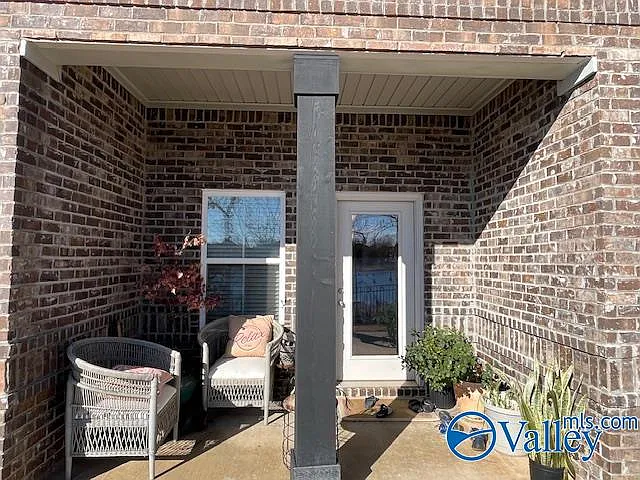 5 bed, 4.5 bath, 3536 sqft, $3,300 — Photo 3