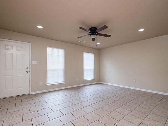 4th image of 2424 Whispering Pine Rd