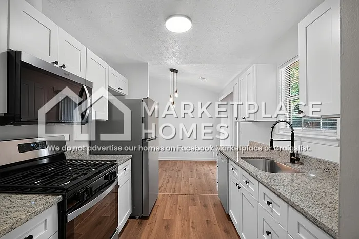 1104 Bonita Cir — Photo 10