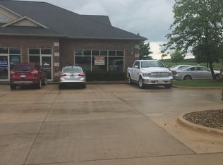 2411 Coral Ct STE 5, Coralville, IA 52241