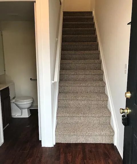 11 Staircase