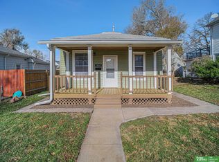 1454 Sumner St, Lincoln, NE 68502