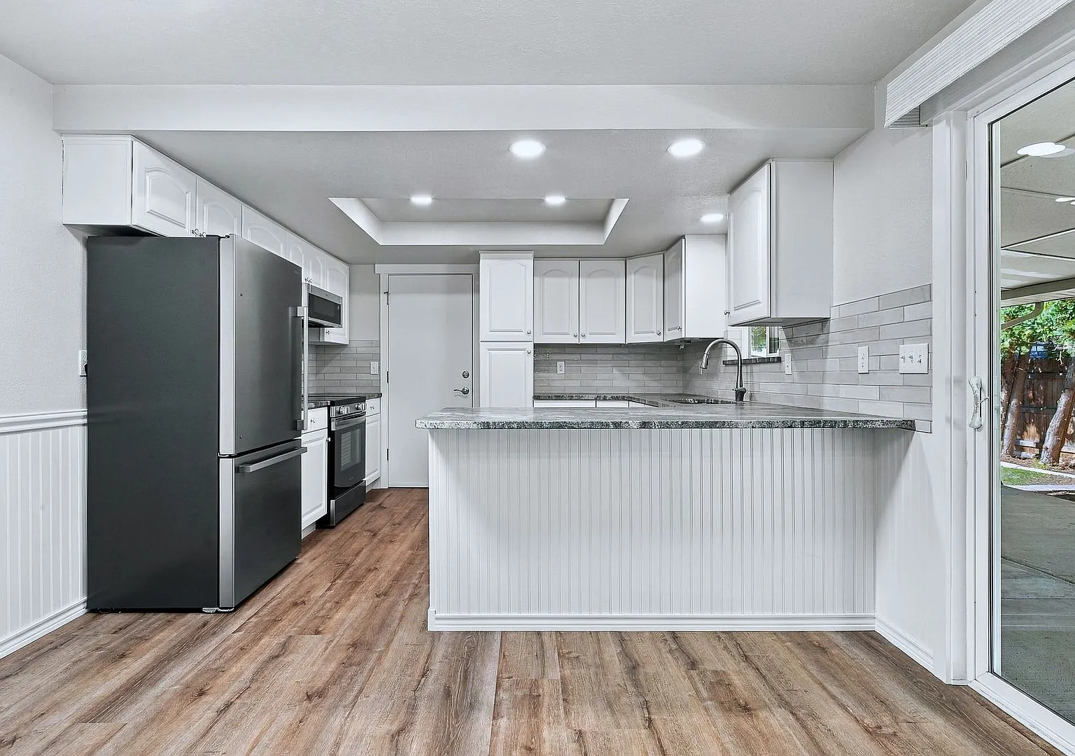 Charming & Spacious 3-Bedroom Home Near Downtown Eagle — Photo 3