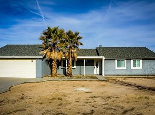 13145 Topock Rd, Apple Valley, CA 92308