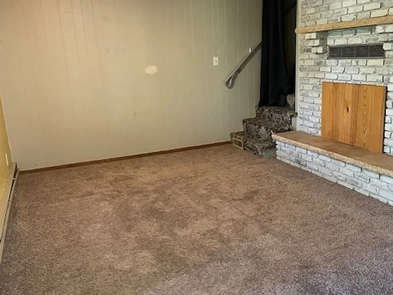 22374 State Highway 371 N — Photo 5