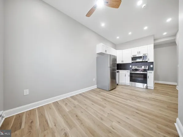 3011 N 10th St, Philadelphia, PA 19133