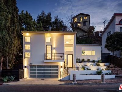4176 Toland Way, Los Angeles, CA, 90065