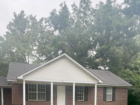 409 Peete St, Covington, TN 38019
