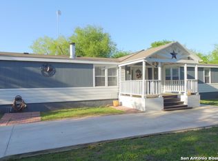450 County Road 3823, San Antonio, TX 78253