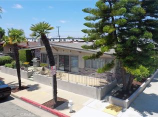 408 Ford Rd, Costa Mesa, CA 92627
