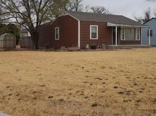 402 S Harrison St, Hugoton, KS 67951