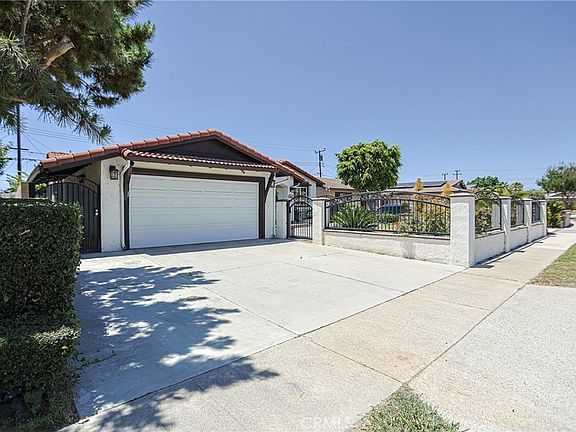 2nd image of 14871 Booney St