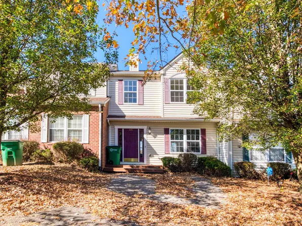 1175 Oak Tree Blvd NW, Christiansburg, VA 24073