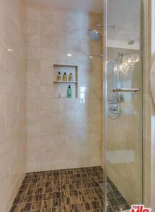 5th image of 900 W Olympic Blvd Floor 32