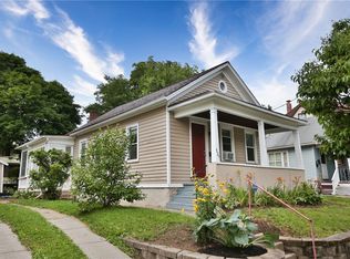 137 Henrietta St, Rochester, NY 14620