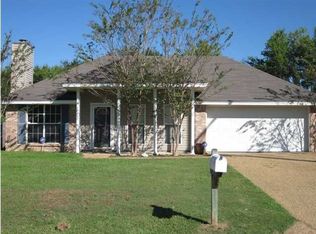 2282 Meagan Dr, Byram, MS 39272