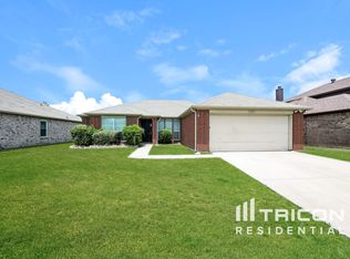 102 Drycreek Dr, Forney, TX 75126