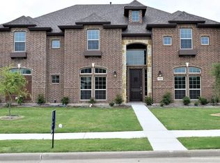 1724 Chacon Canyon Dr, Desoto, TX 75115