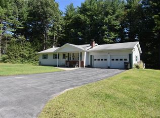 4 Candleberry Dr, Queensbury, NY 12804