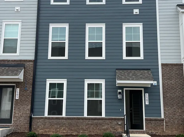 1507 Village Hall Ln, Wake Forest, NC 27587
